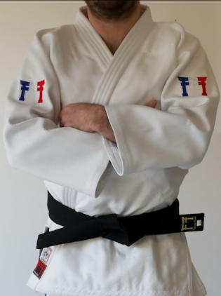 Kimono de judo pour enfant Hajime - FightingFilms